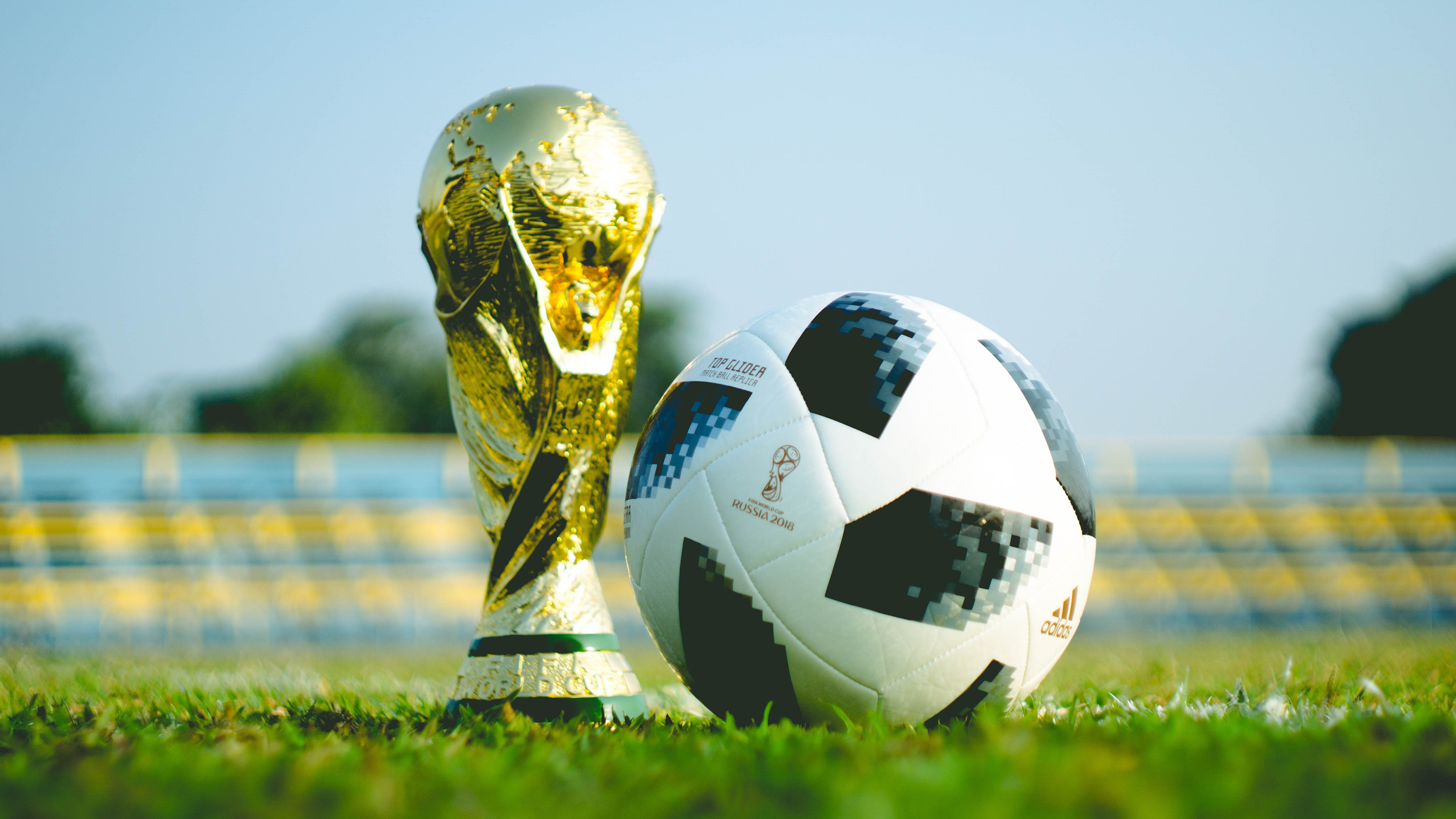 开云体育官网-里斯本之夜的逆光，2026世界杯，坎塞洛与那场改写足球地理的巅峰对决